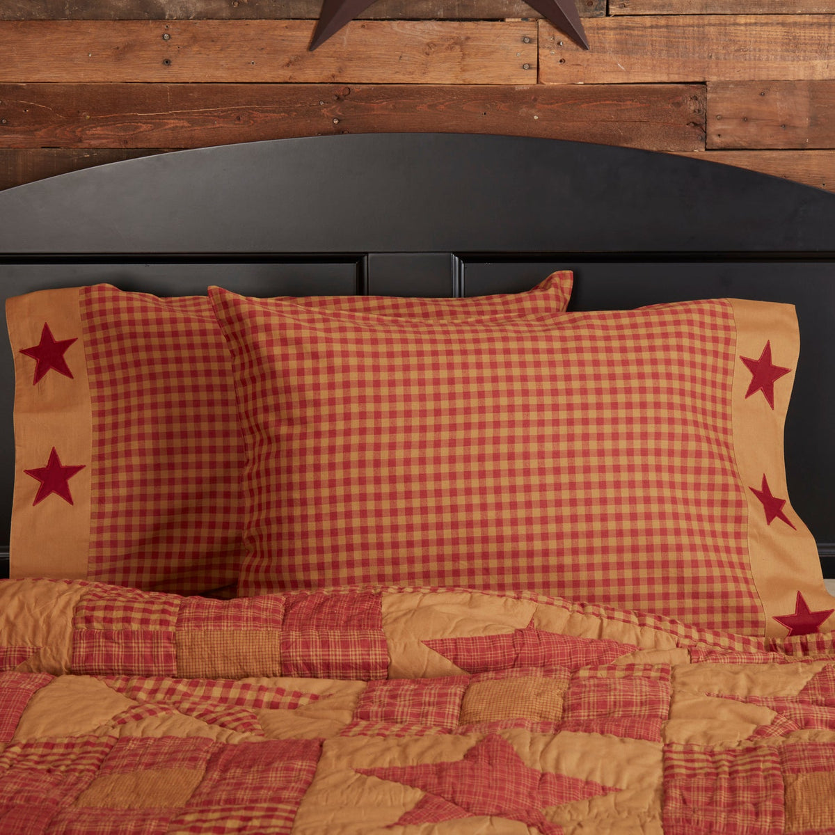 Ninepatch Star Standard Pillow Case w/Applique Border Set of 2