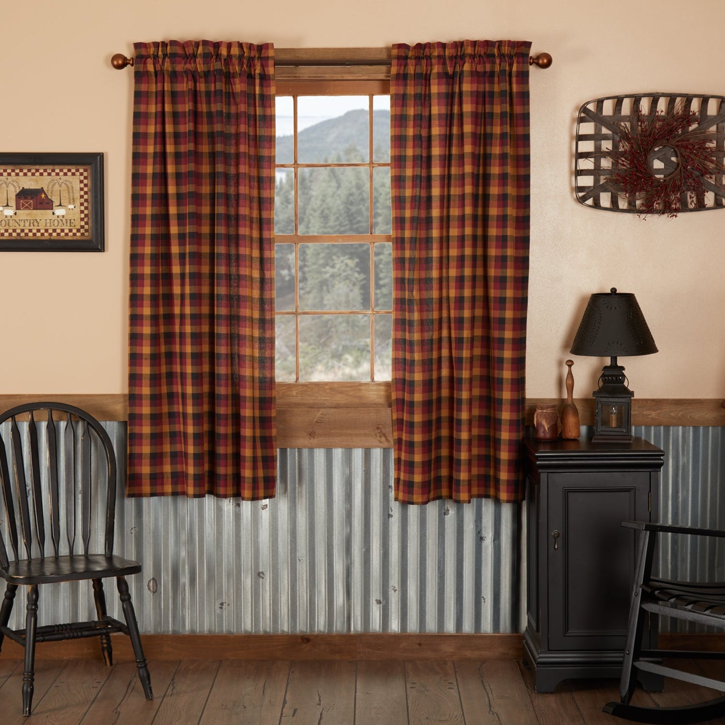 Heritage Farms Primitive Check Short Panel Set of 2