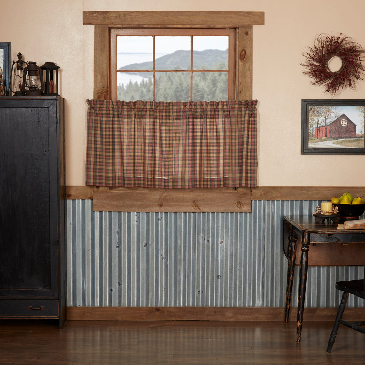 Crosswoods Tier Set of 2 L24xW36