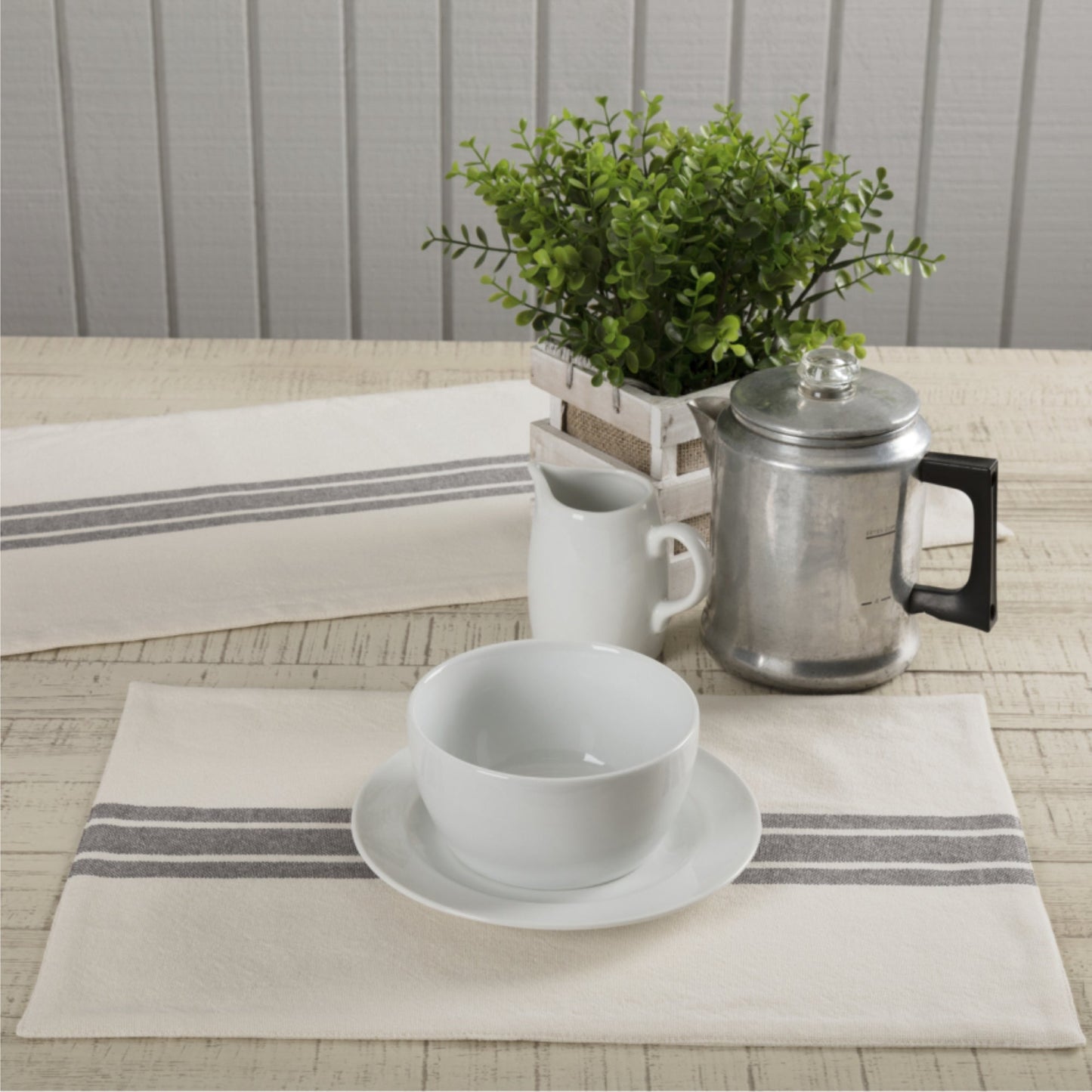 Market Place Gray Placemat Set of 4