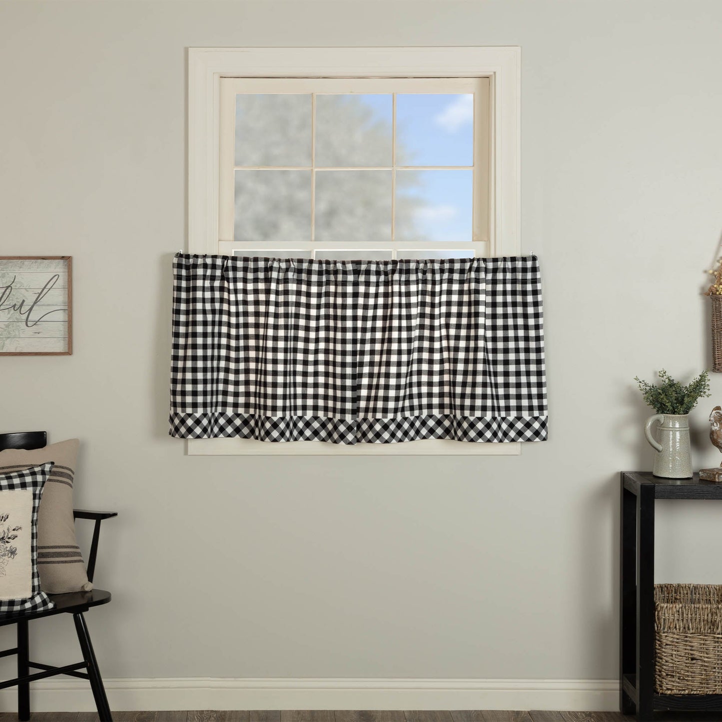 Vintage Check Black Tier Set of 2