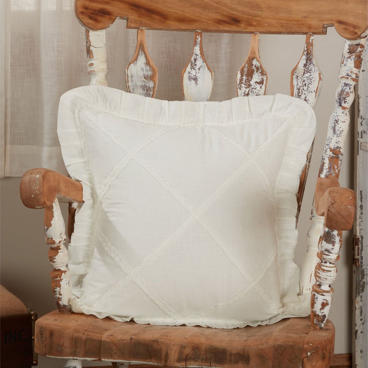 Kathryn Pillow Cover 20Lx20W