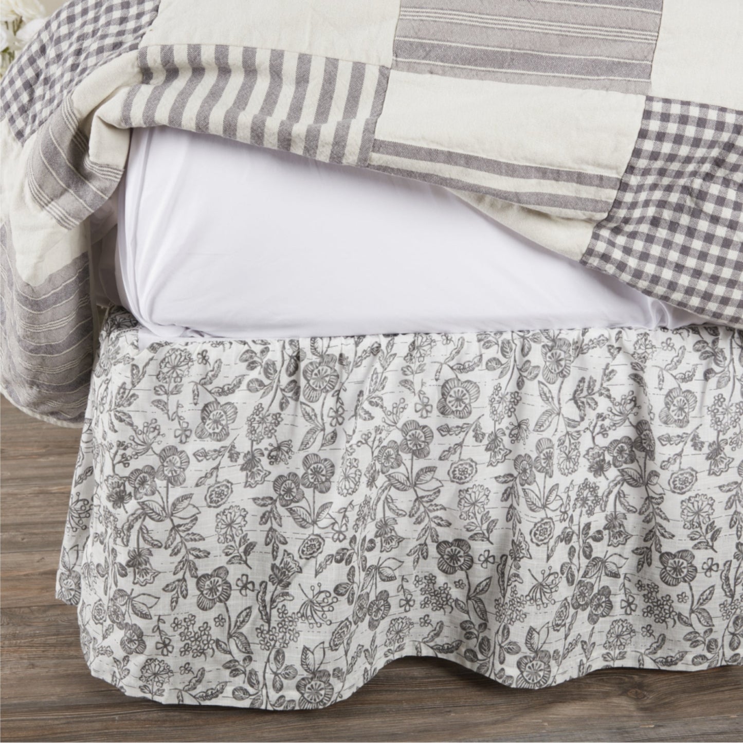 Gray Gables Queen Bed Skirt 80Lx60Wx16