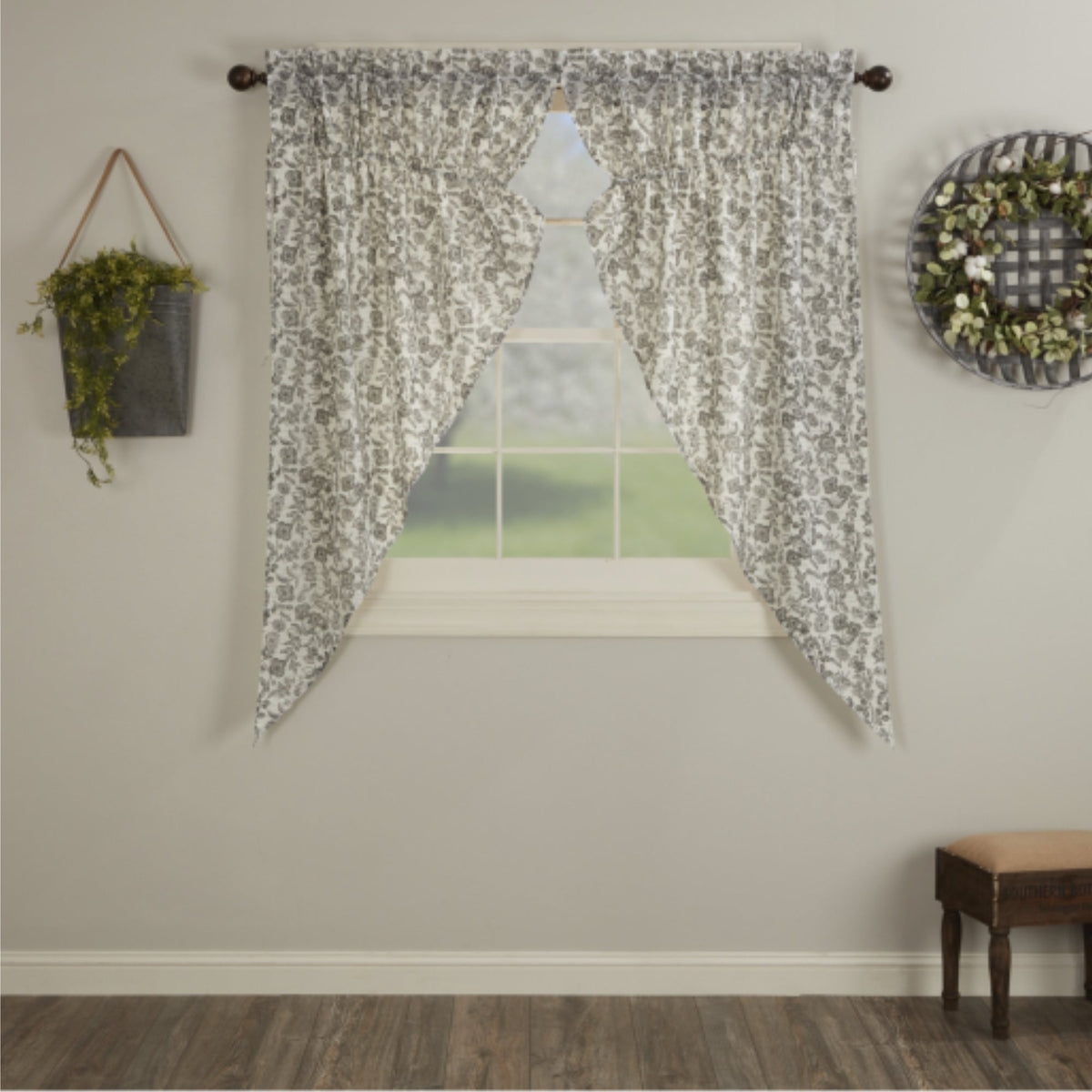 Gray Gables Floral Prairie Curtain Set of 2 63Lx36Wx18