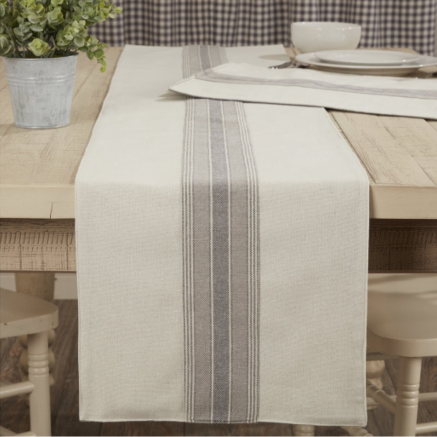 Gray Gables Runner