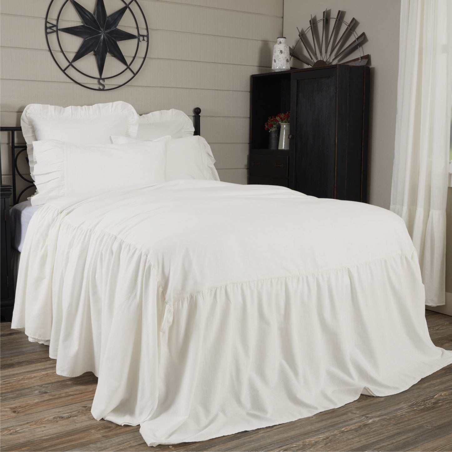 Elizabeth Ruffled California King Bedspread 84Lx72W+27