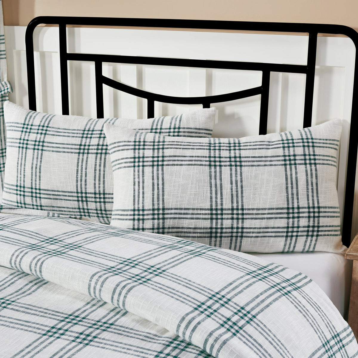 Pine Grove Plaid King Sham