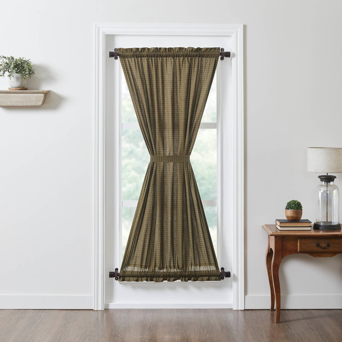 Tea Cabin Green Plaid Door Panel