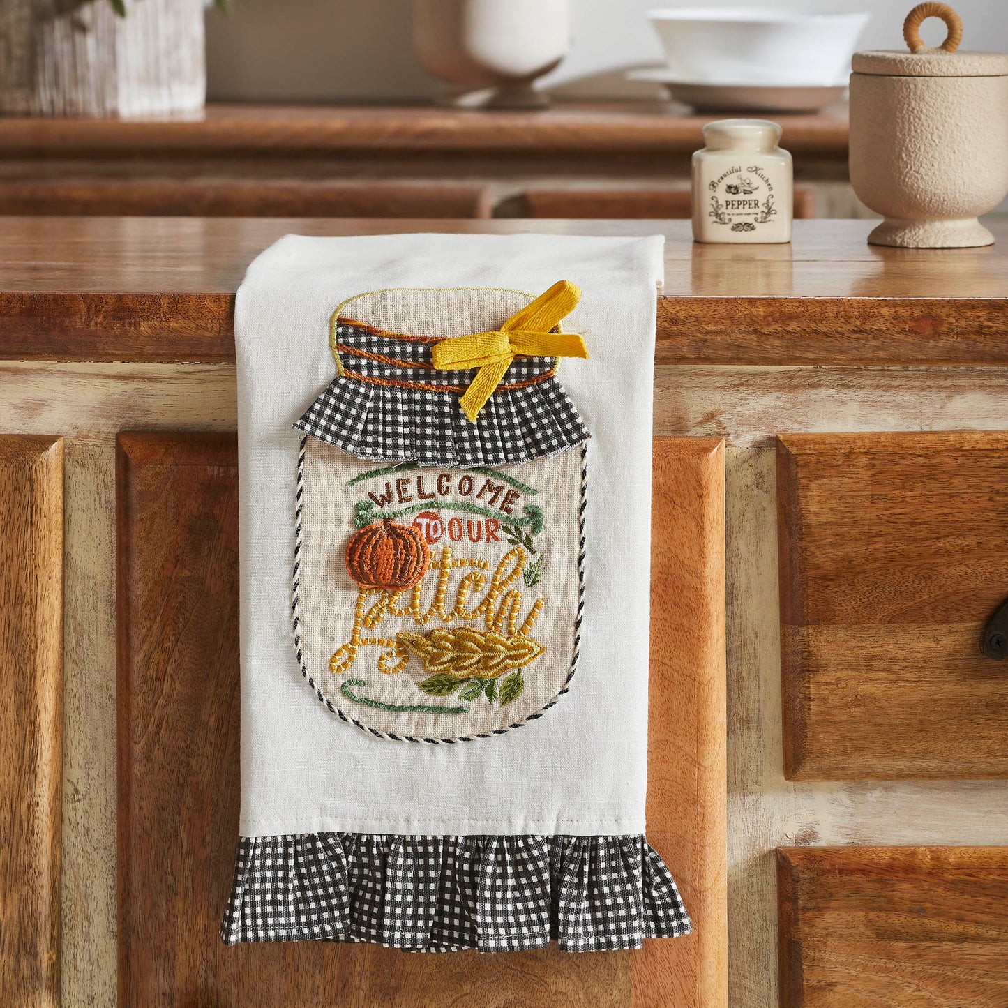 Welcome to Our Patch Farmhouse Cotton Kitchen Tea Towel, Absorbent Fall Harvest Decorative Dish Towel