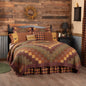 Heritage Farms Queen Quilt 90Wx90L