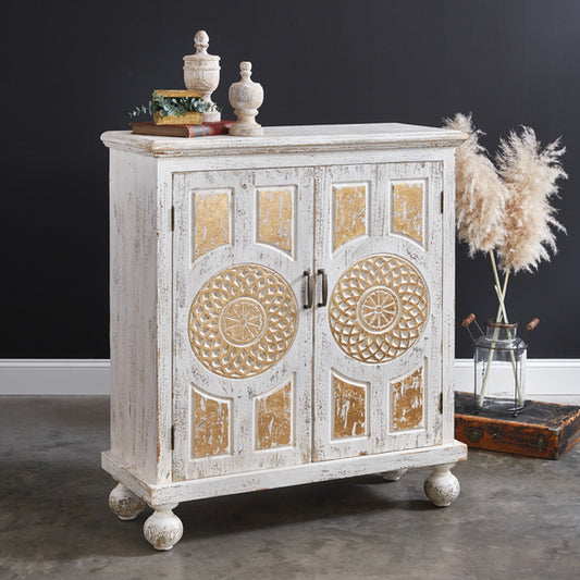 Laurelin Accent Chest