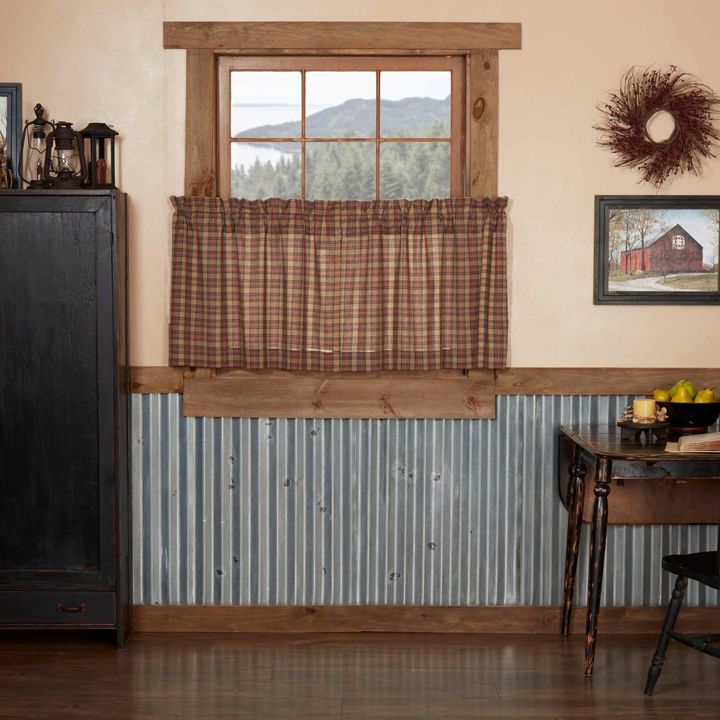 Crosswoods Tier Set of 2 L24xW36