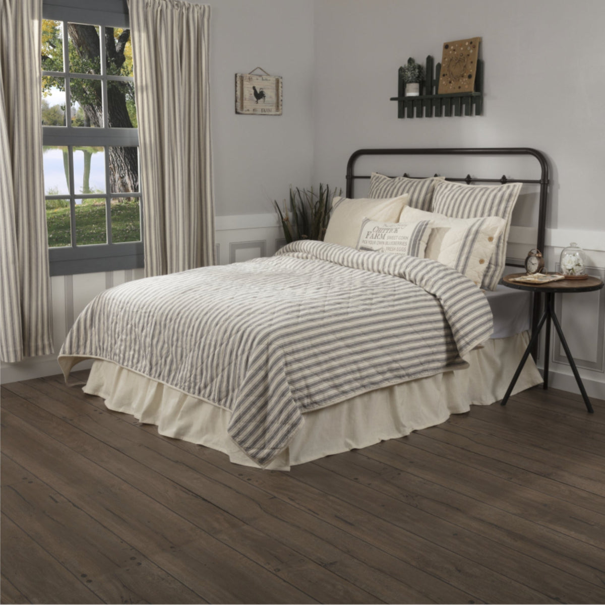 Market Place Gray King Quilt 95Lx105W