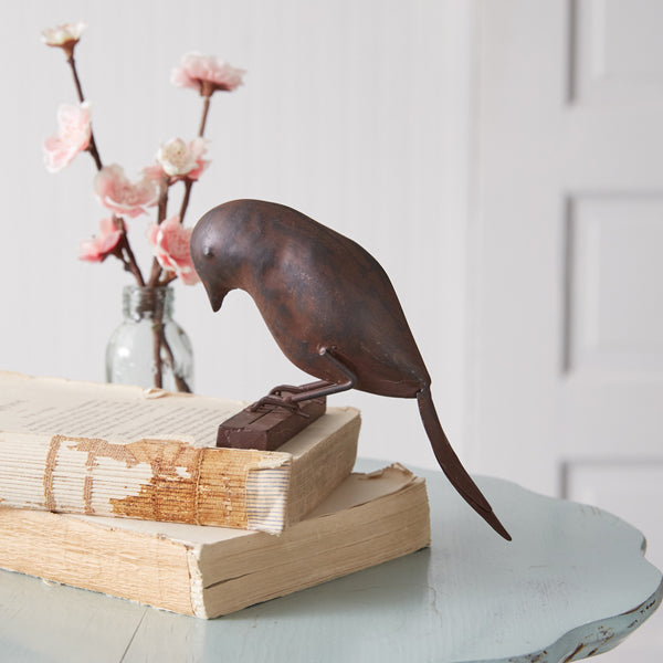 Kneeling Songbird Shelf Sitter