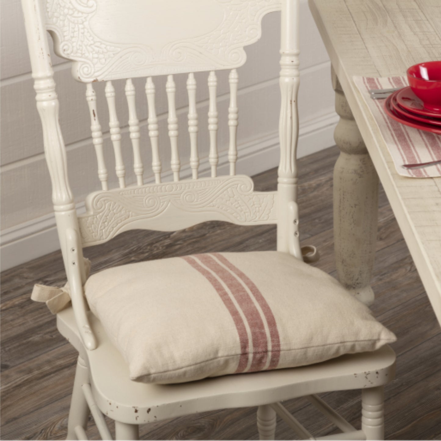 Market Place Red Chair Pad 16Lx16W