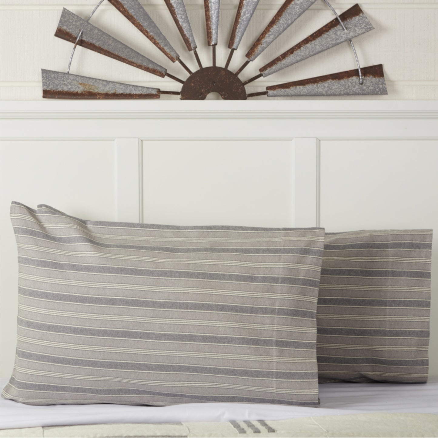 Gray Gables King Pillow Case Set of 2 40Lx21W