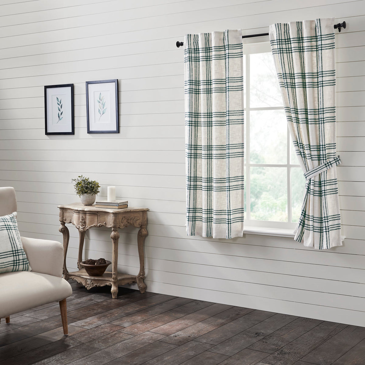 Pine Grove Plaid Short Panel Set of 2