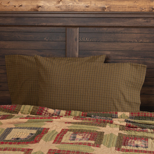 Tea Cabin Green Plaid Standard Pillow Case Set of 2