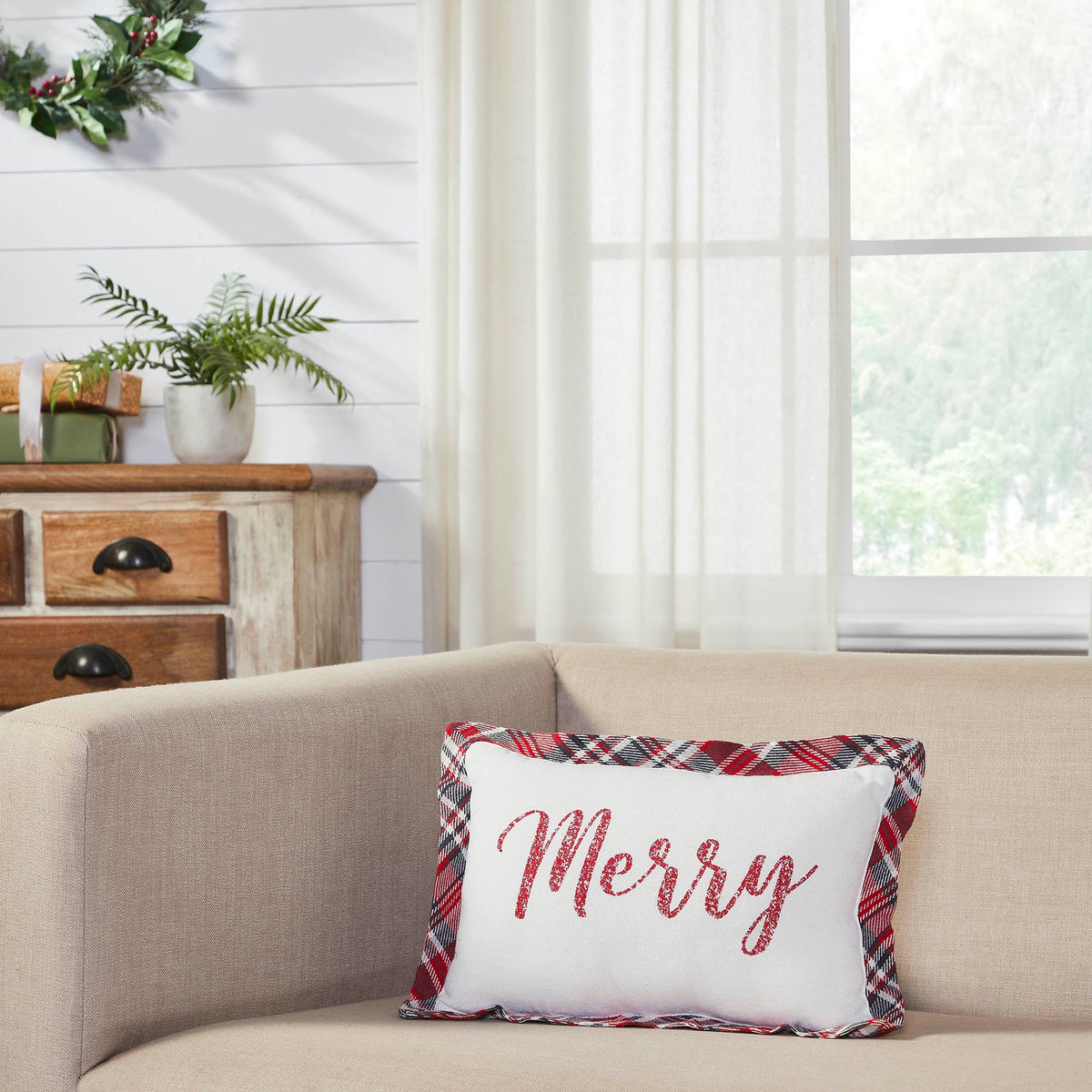 Gregor Plaid Merry Pillow