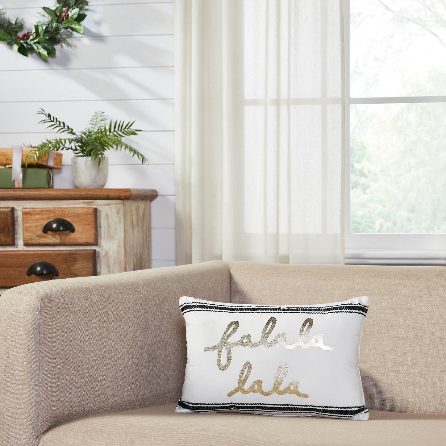 Wintergleam Fa La La Pillow