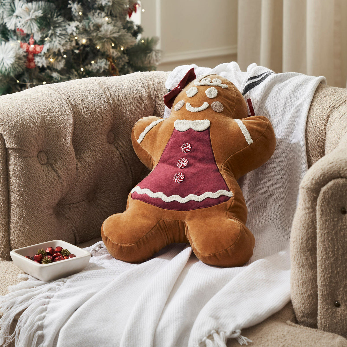 Mrs. Gingerbread Appliqued Pillow